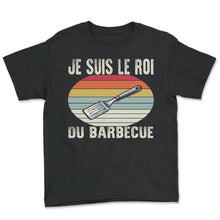 Load image into Gallery viewer, Je Suis Le Roi Du Barbecue Je T-Shirt - Youth Tee - Black