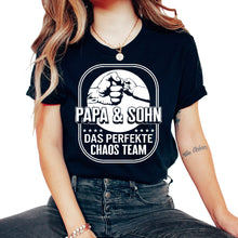 Load image into Gallery viewer, Vater und Sohn passendes Shirt, das perfekte Chaos-Team-T-Shirt, - Unisex T-Shirt - Black