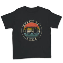 Load image into Gallery viewer, Après Ski Team Shirt, Retro Skiing Gift, Skier Gift, Snowboarding