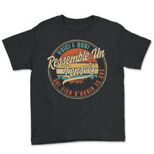 Load image into Gallery viewer, Voici À Quoi Ressemble Un Lensois Qui Vien D'avoir 35 Ans Humour T - Youth Tee - Black
