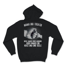 Load image into Gallery viewer, Muttertag Tshirt Mama Und Tochter Night Immer Einer Meinung Aber
