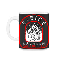 Load image into Gallery viewer, E-Bike Lächeln statt hecheln Shirt, Elektrofahrrad, Elektroradfahrer - 11oz Mug - Black on White
